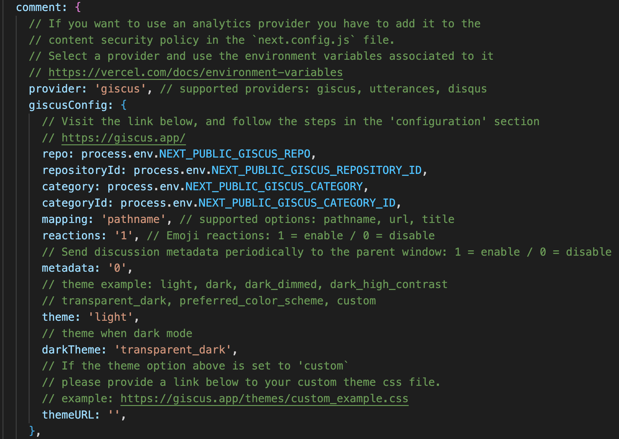 檔案 siteMetadata.js 程式碼片段，屬性 siteMetadata.comment